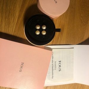 Tous earrings never worn
